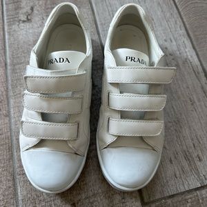 Prada White sneaker size 36